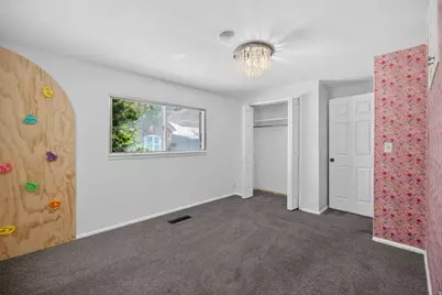 125 S 200 W, Farmington, UT 84025 - Photo 11