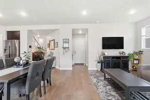 573 N 290 E, Vineyard, UT 84059 - Photo 15