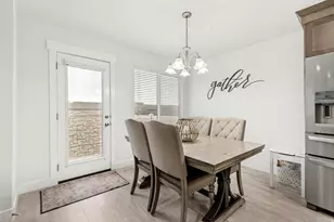 13061 S Cannon View Dr, Riverton, UT 84096 - Photo 9