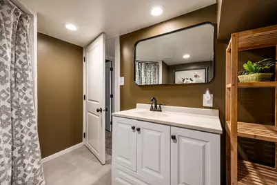2571 S Polk Ave, Ogden, UT 84401 - Photo 27