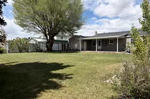 425 W 250 S, Vernal, UT 84078 - Photo 17
