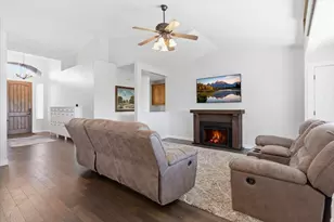 4921 W Woodridge Dr, South Jordan, UT 84009 - Photo 3