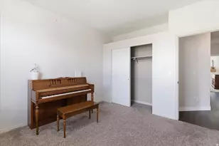 4921 W Woodridge Dr, South Jordan, UT 84009 - Photo 19