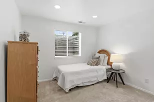 1215 S Cave Hollow Ln E, Farmington, UT 84025 - Photo 33
