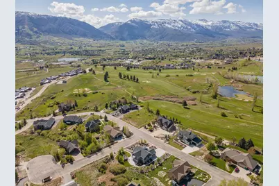 3568 N Elkridge Trl, Eden, UT 84310 - Photo 9