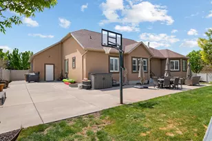483 E Crystal Spring Dr, Draper, UT 84020 - Photo 49