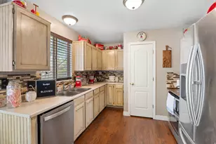 5036 W Cedar Point Peak Dr, Riverton, UT 84096 - Photo 7