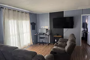 257 E Guenevere St N, North Salt Lake, UT 84054 - Photo 3