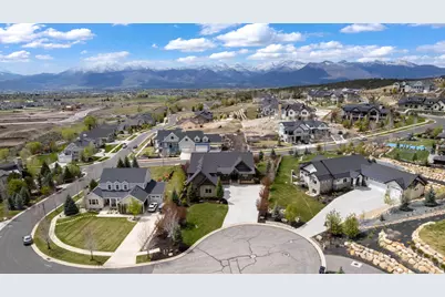 3295 E Lindsay Spring Cir, Heber City, UT 84032 - Photo 17