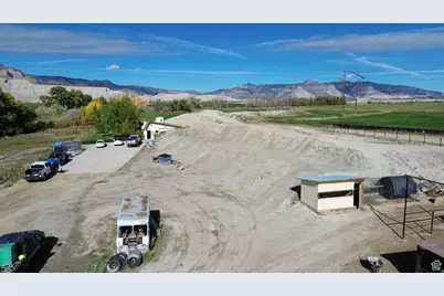 790 W 1000 S, Huntington, UT 84528 - Photo 25