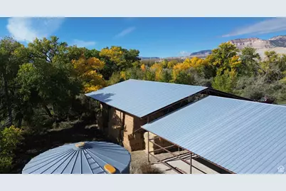 790 W 1000 S, Huntington, UT 84528 - Photo 21