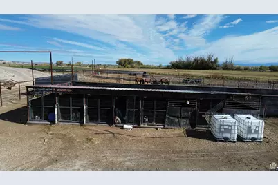 790 W 1000 S, Huntington, UT 84528 - Photo 23