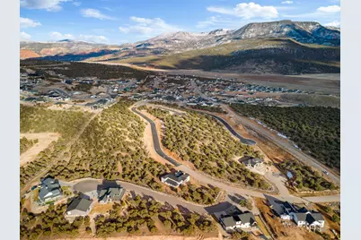 3129 W Sunrise Cir, Cedar City, UT 84720 - Photo 11