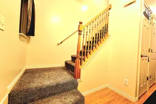 6678 S Pines Point Way W, West Jordan, UT 84084 - Photo 9