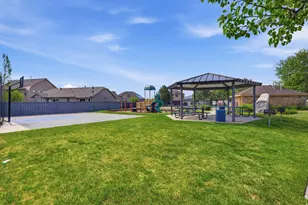 3926 E Barton Creek Dr, Eagle Mountain, UT 84005 - Photo 49