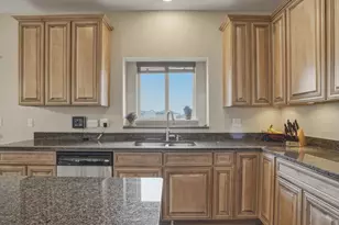 3926 E Barton Creek Dr, Eagle Mountain, UT 84005 - Photo 13