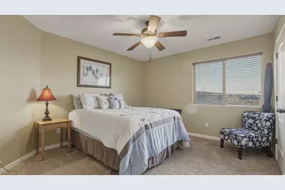 3926 E Barton Creek Dr, Eagle Mountain, UT 84005 - Photo 27