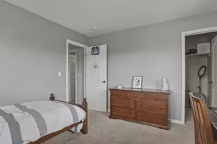 3926 E Barton Creek Dr, Eagle Mountain, UT 84005 - Photo 31