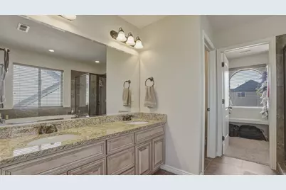 3926 E Barton Creek Dr, Eagle Mountain, UT 84005 - Photo 21