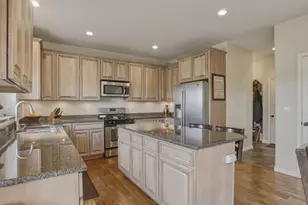 3926 E Barton Creek Dr, Eagle Mountain, UT 84005 - Photo 13