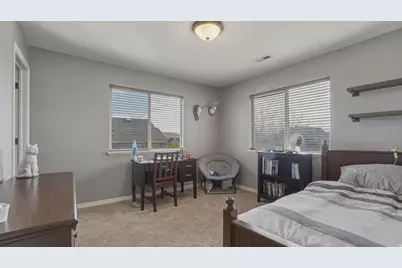 3926 E Barton Creek Dr, Eagle Mountain, UT 84005 - Photo 31