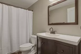 3926 E Barton Creek Dr, Eagle Mountain, UT 84005 - Photo 39
