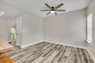 1099 E East Garden Bend Pl E, Sandy, UT 84094 - Photo 9