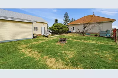 5264 W 5500 S, Hooper, UT 84315 - Photo 29