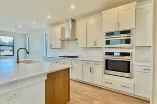 577 E 1225 N, Orem, UT 84097 - Photo 7