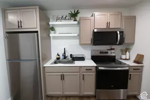 655 E 875 N, Ogden, UT 84404 - Photo 13