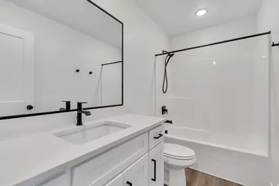 663 E Ryegrass Dr #303, Eagle Mountain, UT 84005 - Photo 15