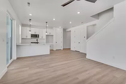 663 E Ryegrass Dr #303, Eagle Mountain, UT 84005 - Photo 7