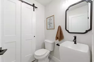 186 M St E, Salt Lake City, UT 84103 - Photo 13