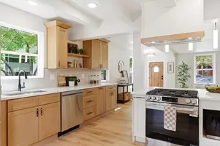 186 M St E, Salt Lake City, UT 84103 - Photo 9