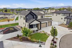3639 W 8280 S, West Jordan, UT 84088 - Photo 31