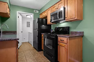 2095 S Main St, Bountiful, UT 84010 - Photo 7