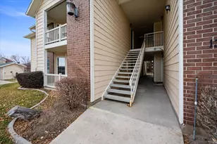 2095 S Main St, Bountiful, UT 84010 - Photo 3