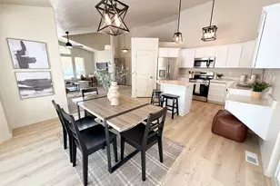 5754 S Crest Flower Way W, Kearns, UT 84118 - Photo 9