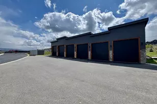 6370 E Mallory Way S, Huntsville, UT 84317 - Photo 5