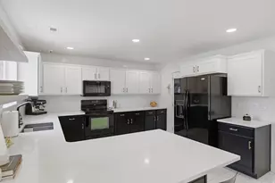 3688 W Jordan View Dr S, Lehi, UT 84043 - Photo 5