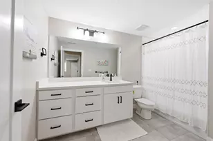4063 W Adler Rd, Riverton, UT 84096 - Photo 17