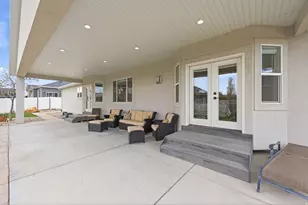 4063 W Adler Rd, Riverton, UT 84096 - Photo 33
