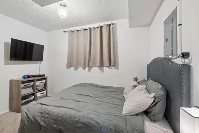 2419 N 2550 E, Layton, UT 84040 - Photo 23