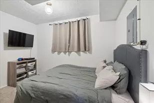 2419 N 2550 E, Layton, UT 84040 - Photo 23