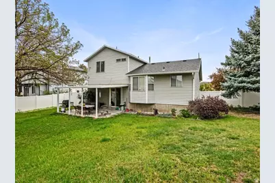 5831 S Far Vista Dr, Salt Lake City, UT 84118 - Photo 15
