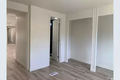 1500 N Angel W #56, Layton, UT 84041 - Photo 9