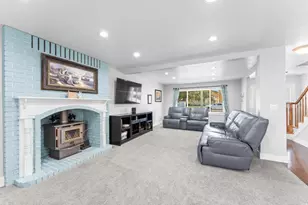 1013 N Main St, Orem, UT 84057 - Photo 3