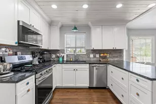 1013 N Main St, Orem, UT 84057 - Photo 9
