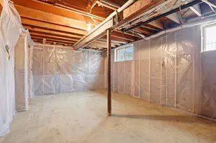2252 E 6450 S, Cottonwood Heights, UT 84121 - Photo 21