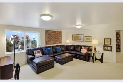 241 E 4700 N, Provo, UT 84604 - Photo 25